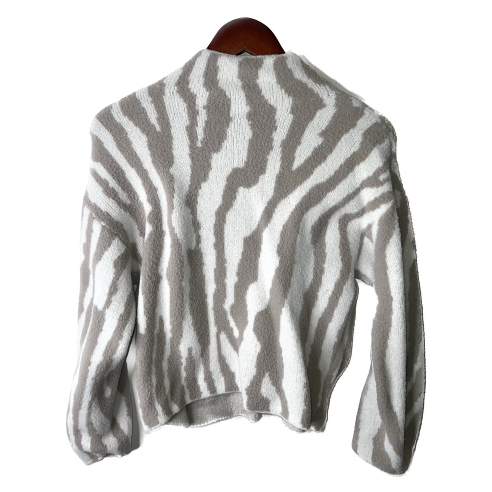 Express Ivory Pullover Sweater B14 - image 2